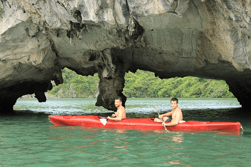 Do Kayaking through Bright cave